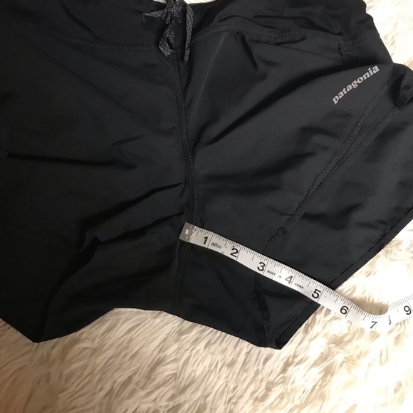 Patagonia Short Running Black-Size none measurements In the Photos - Picture 14 of 16